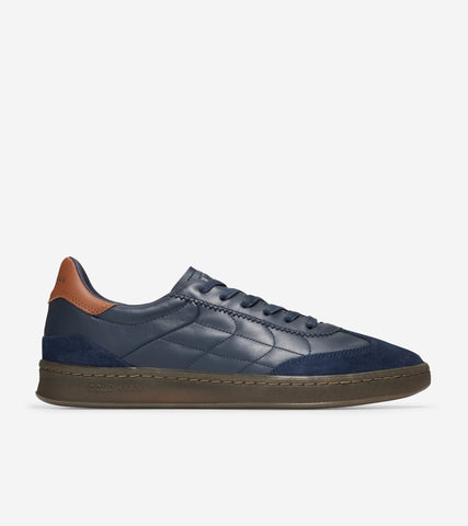 C38051:NAVY/CH BRITISH TAN/GUM