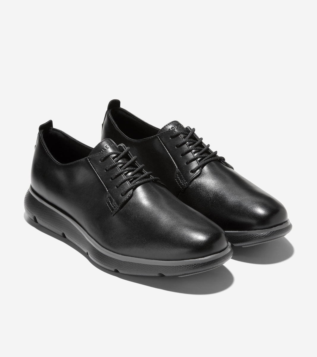 ZERØGRAND Omni Postman Oxford